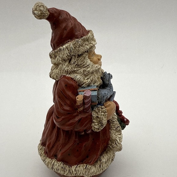 Vintage Noble Arts Santa Claus Figurine 4.5" Tall #117 with toys and wreath box - Picture 6 of 9